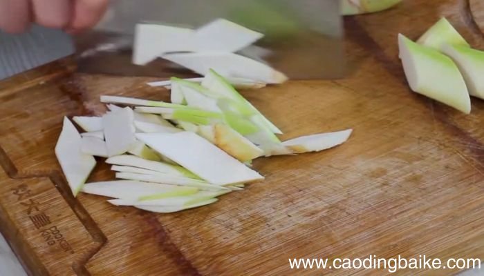 茭白炒豆干的做法茭白炒豆干怎么做