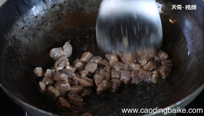 茭白肉丁的做法 茭白肉丁怎么做