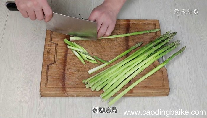 芦笋炒仙贝的做法 芦笋炒仙贝怎么做