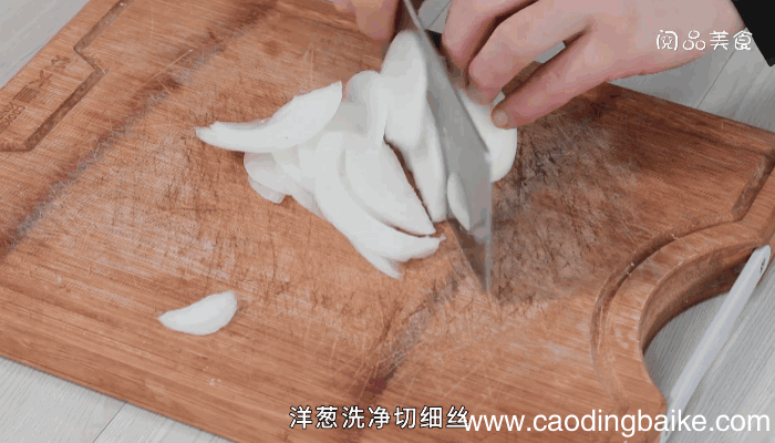 青椒拌洋葱丝的做法，青椒拌洋葱丝怎么做