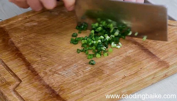 红豆炖猪脚怎么做 红豆炖猪脚的做法
