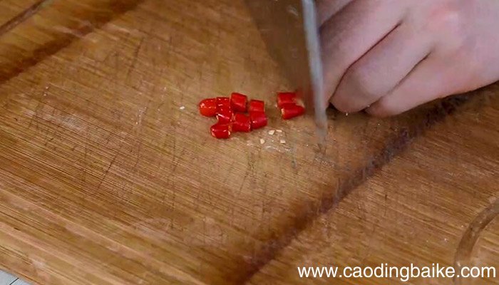 红烧肉酿豆腐如何做 红烧肉酿豆腐的做法