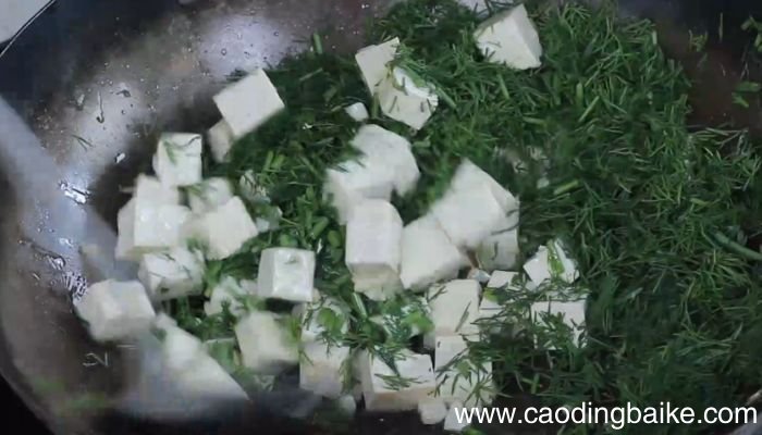 茴香炒豆腐怎么做茴香炒豆腐的做法