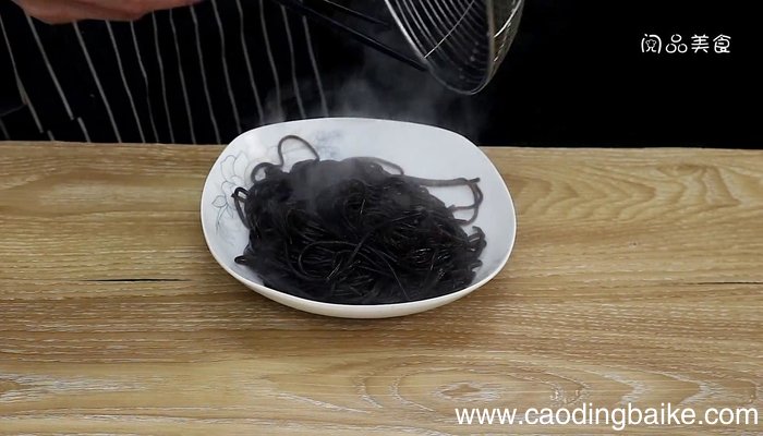 凉拌蕨根粉的做法 凉拌蕨根粉怎么做好吃