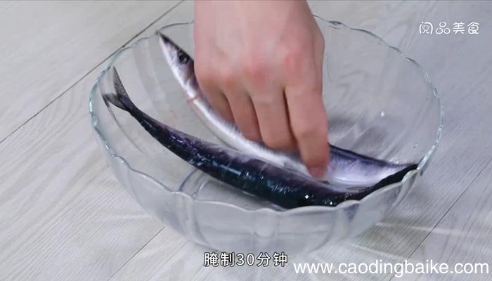 冻烤秋刀鱼 冻烤秋刀鱼做法
