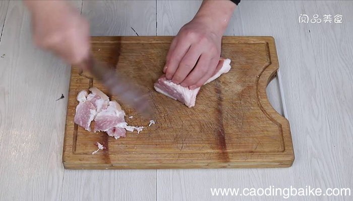 五花肉炖茄子土豆 五花肉炖茄子土豆的做法