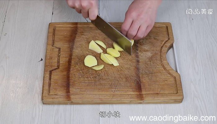 五花肉炖茄子土豆 五花肉炖茄子土豆的做法