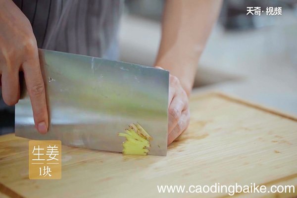 糖醋排骨的做法