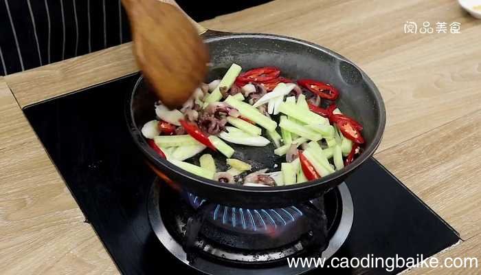 爆炒鱿鱼须的做法 爆炒鱿鱼须怎么做好吃