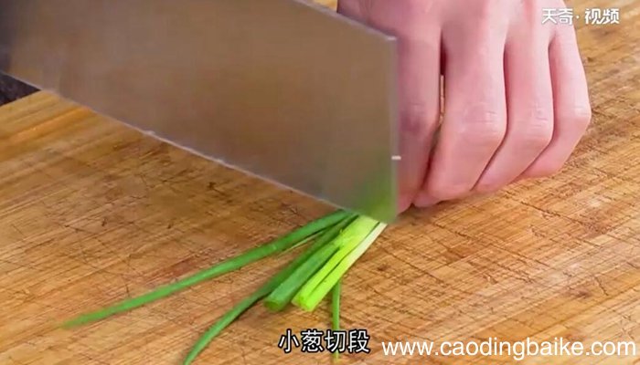 油炸小鱼的做法 油炸小鱼怎么做
