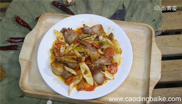 五花肉炒笋片胡萝卜怎么做 五花肉炒笋片胡萝卜的做法