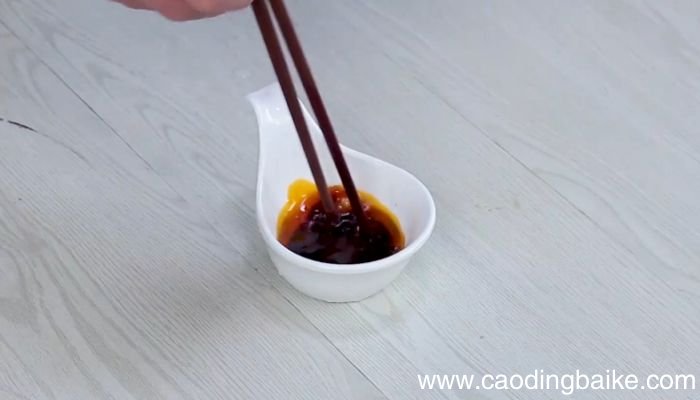 尖椒皮蛋的做法尖椒皮蛋怎么做