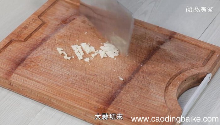 红萝卜丝蒸菜的做法 红萝卜丝蒸菜怎么做