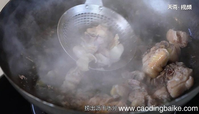 香菇酱焖鸡的做法 香菇酱焖鸡怎么做