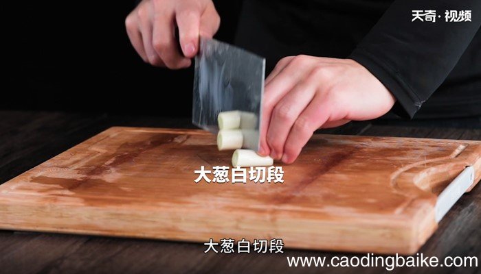 天麻炖脑花汤的做法 天麻炖脑花汤怎么做