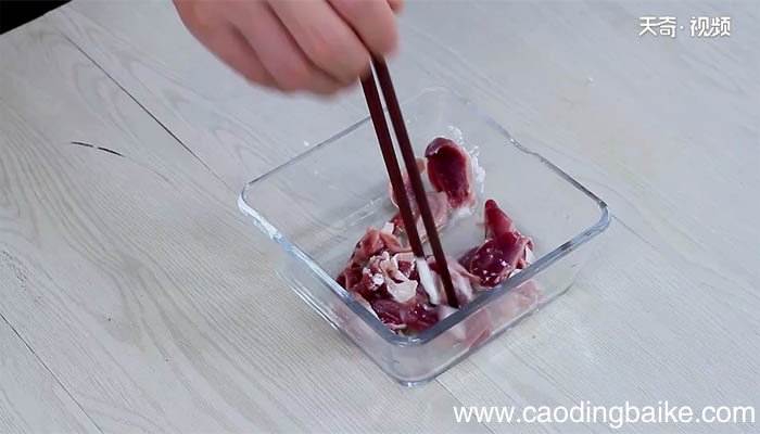 鸭胗炒毛豆做法 鸭胗炒毛豆怎么做