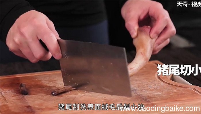 猪尾花生煲怎么做 猪尾花生煲的做法