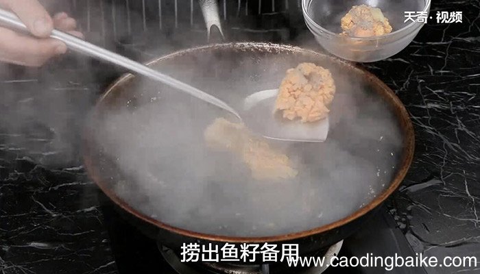 鱼籽炖雪菜的做法 鱼籽炖雪菜怎么做