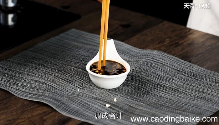 蓑衣黄瓜怎么做 蓑衣黄瓜的做法