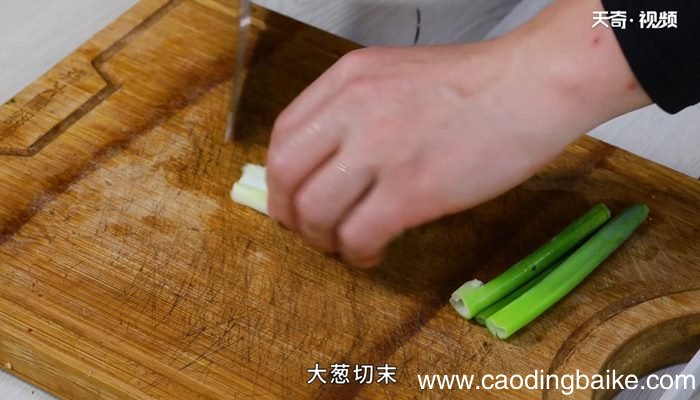 秋葵凉拌怎么做 秋葵凉拌的做法