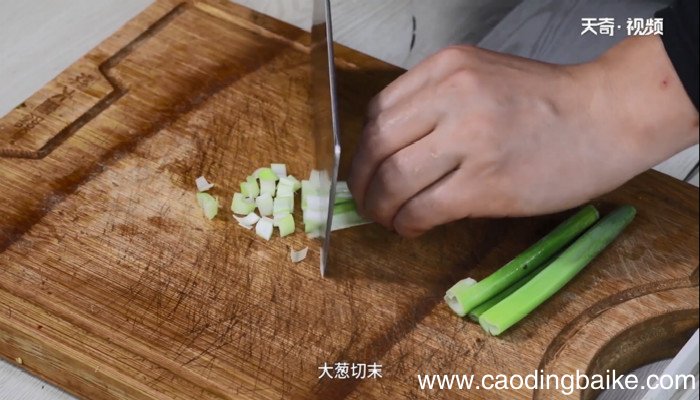 炸茄盒的做法 炸茄盒怎么做