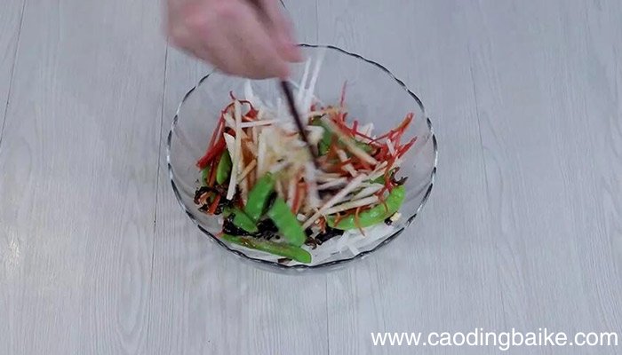 凉拌木耳凉薯的做法 凉拌木耳凉薯怎么做