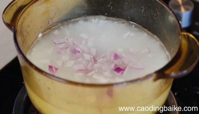 洋葱煮粥怎么做好吃洋葱煮粥的做法