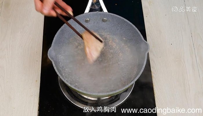 雪碧鸡丝凉面的做法 雪碧鸡丝凉面怎么做