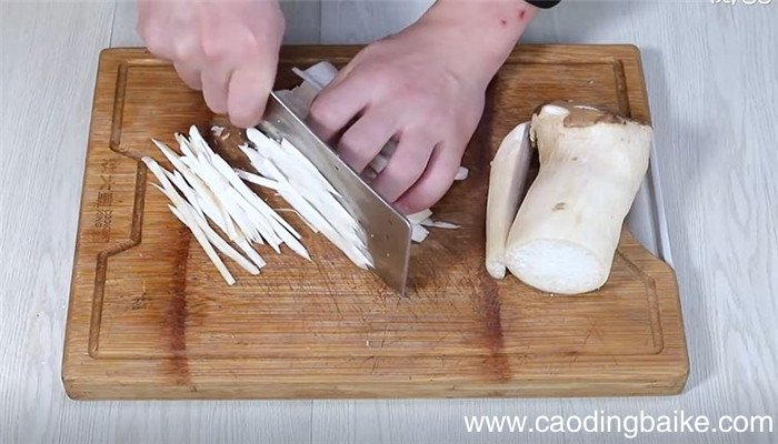 甜椒杏鲍菇怎么做 甜椒杏鲍菇的做法