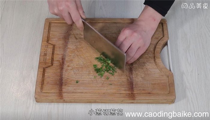 萝卜炖黄豆怎么做 萝卜炖黄豆的做法