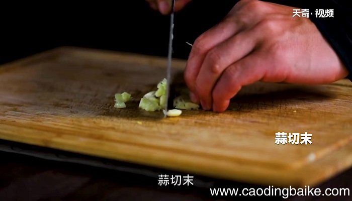 鸡刨豆腐怎么做 鸡刨豆腐的做法