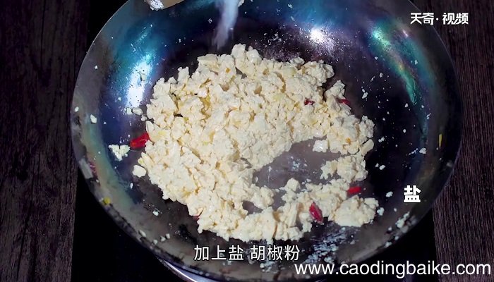 鸡刨豆腐怎么做 鸡刨豆腐的做法