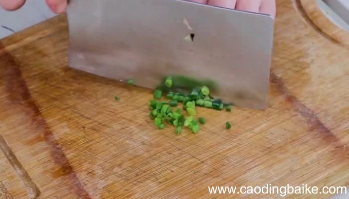 鲶鱼炖茄子的做法鲶鱼炖茄子怎么做