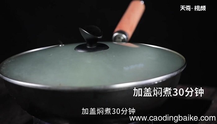 田螺鸭脚煲怎么做 田螺鸭脚煲的做法