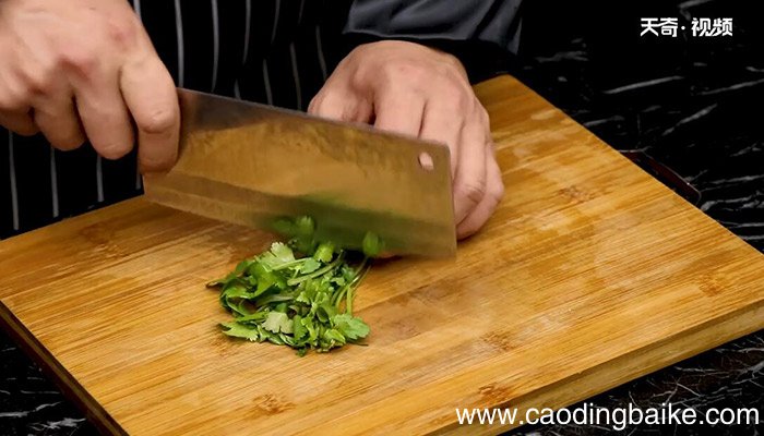 珍菌炖鳜鱼的做法 怎么做珍菌炖鳜鱼