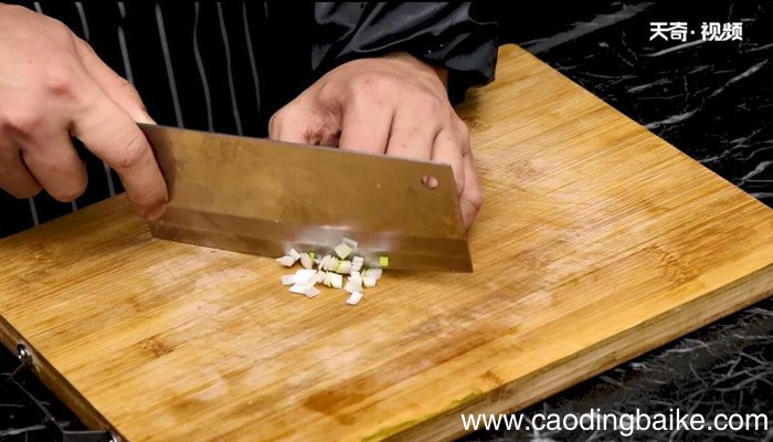 大虾烧豆腐的做法 大虾烧豆腐怎么做