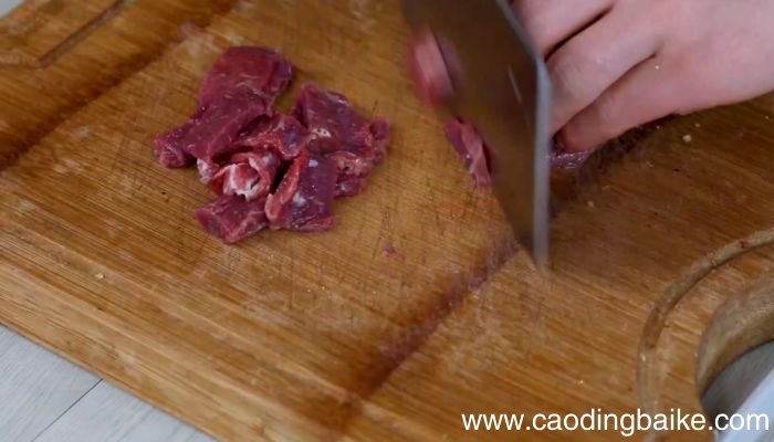 牛肉炒香菇的做法牛肉炒香菇怎么做