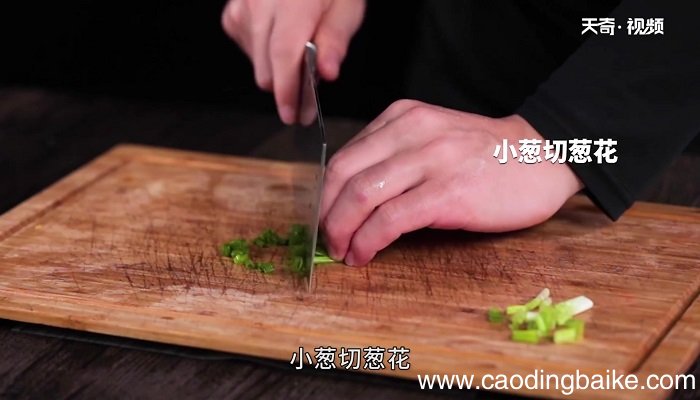 生蚝炖豆腐怎么做 生蚝炖豆腐的做法
