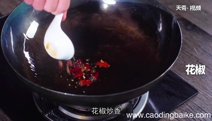 避风塘帝王蟹怎么做 避风塘帝王蟹的做法