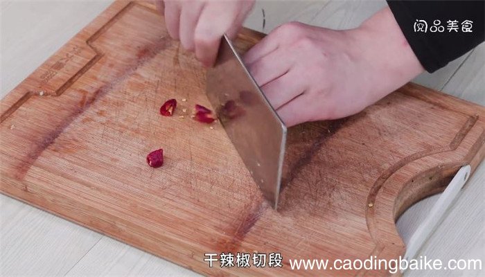 秘制麻辣排骨的做法 秘制麻辣排骨怎么做