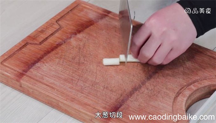秘制麻辣排骨的做法 秘制麻辣排骨怎么做