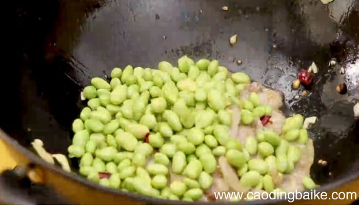 毛豆笋干炖肉的做法毛豆笋干炖肉怎么做