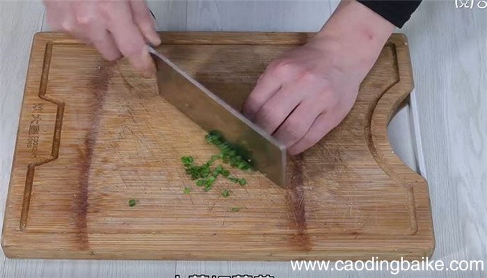 甜椒鸡蛋怎么做 甜椒鸡蛋的做法