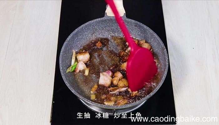 猪肉炖扁豆的做法 猪肉炖扁豆
