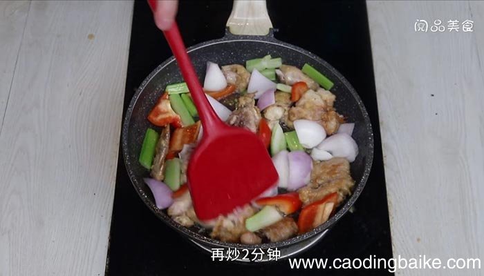 爆炒活鸡 爆炒活鸡的做法