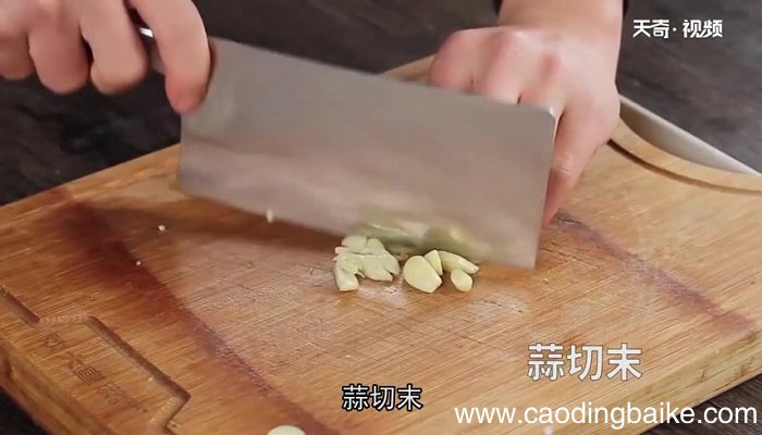 肥肠蛙怎么做 肥肠蛙的做法