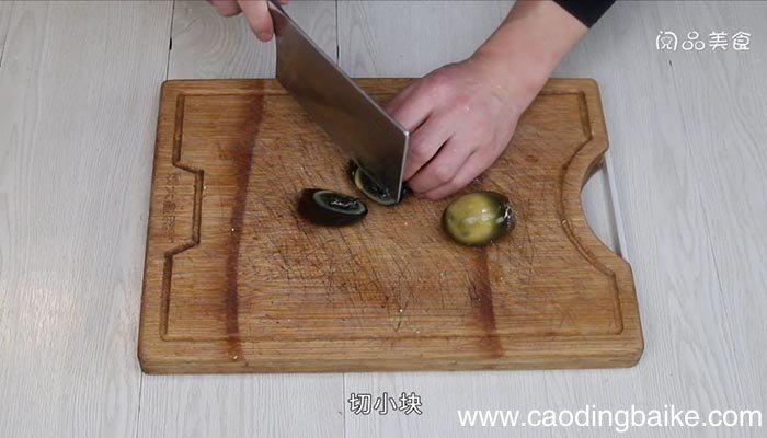 松花蛋拌豆腐 松花蛋拌豆腐的做法