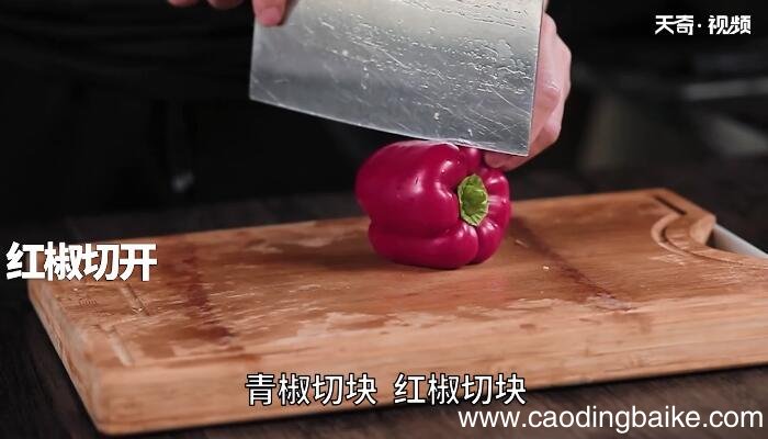 炖秋刀鱼的做法 炖秋刀鱼怎么做