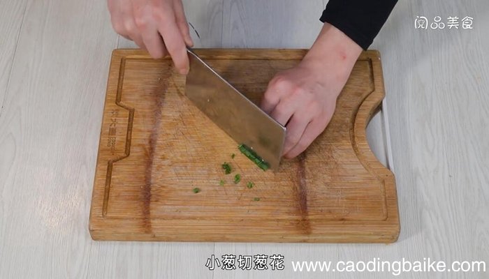 鲈鱼炖汤的做法 鲈鱼炖汤怎么做