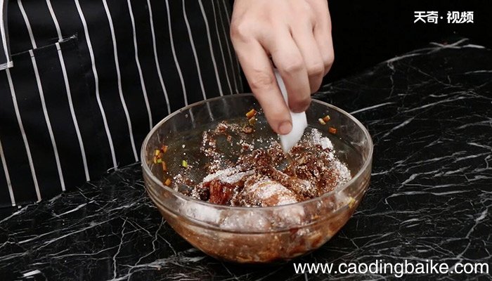 酱香蒸羊排的做法 酱香蒸羊排怎么做